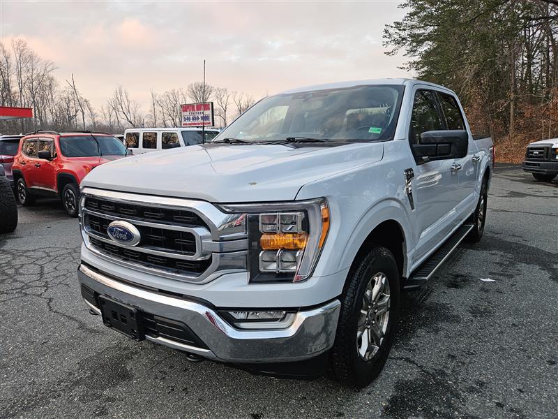 2022 Ford F-150 XLT's photo