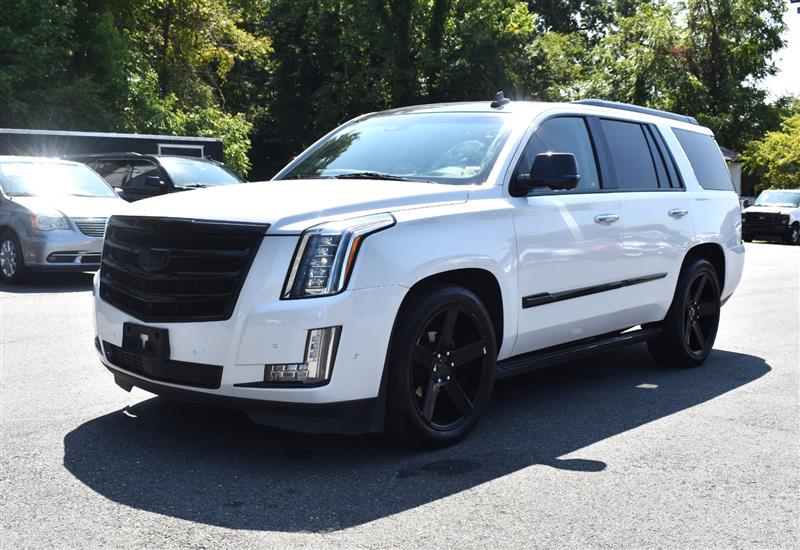 2017 CADILLAC ESCALADE Premium Luxury