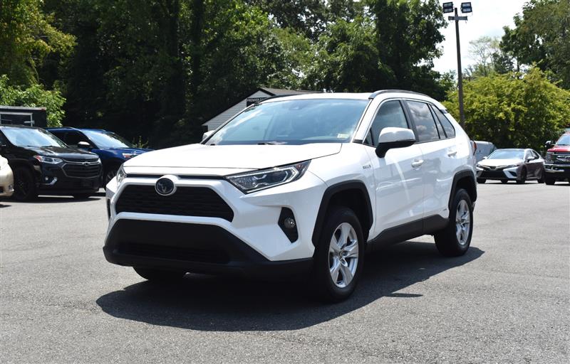 2021 TOYOTA RAV4 Hybrid XLE