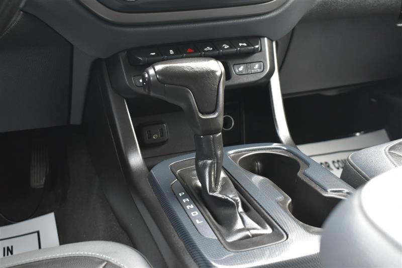2020 Chevrolet Colorado Z71 photo 12