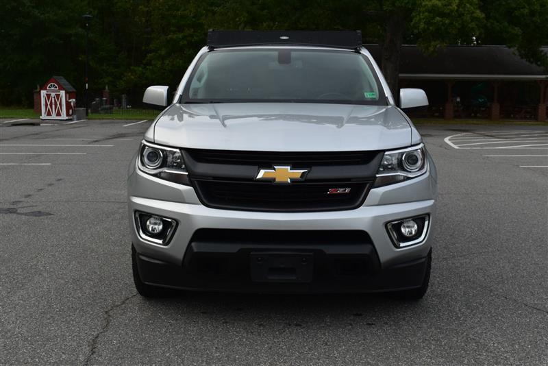 2020 Chevrolet Colorado Z71 photo 2
