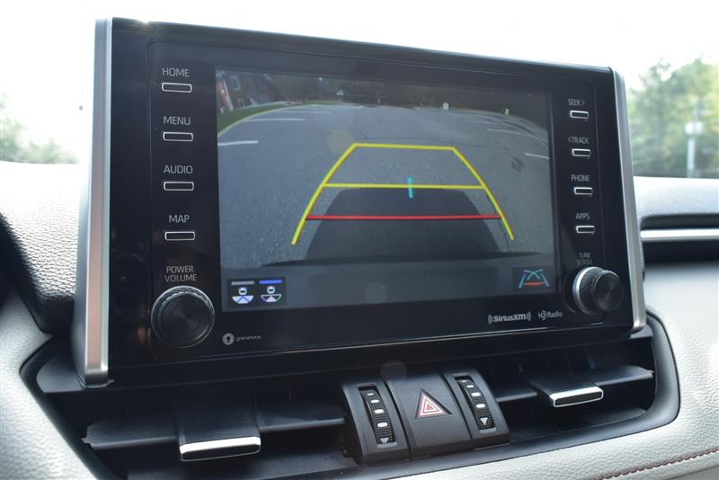 2019 Toyota RAV4 Limited photo 26