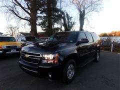 2014 CHEVROLET SUBURBAN LT w/2LT 4WD WITH LUXURY & TRAILERING PACKAGE
