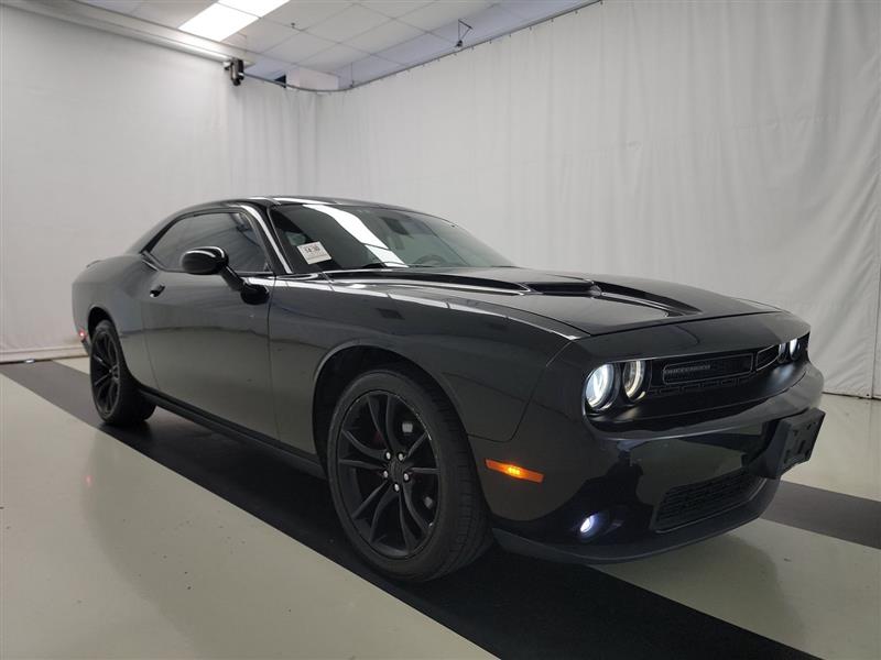2016 DODGE CHALLENGER SXT
