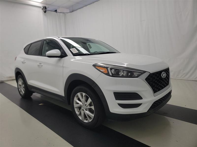 2020 HYUNDAI TUCSON SE