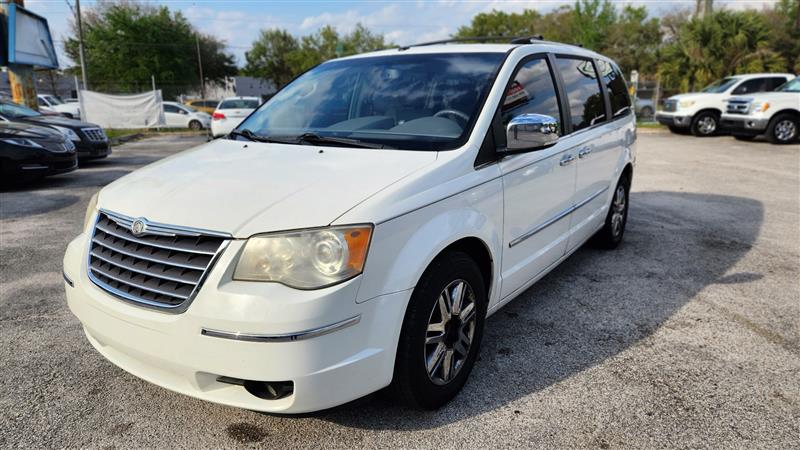 2008 CHRYSLER TOWN & COUNTRY Limited