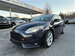 2014 FORD FOCUS ST W/NAVIGATION SYSTEM & SUNROOF