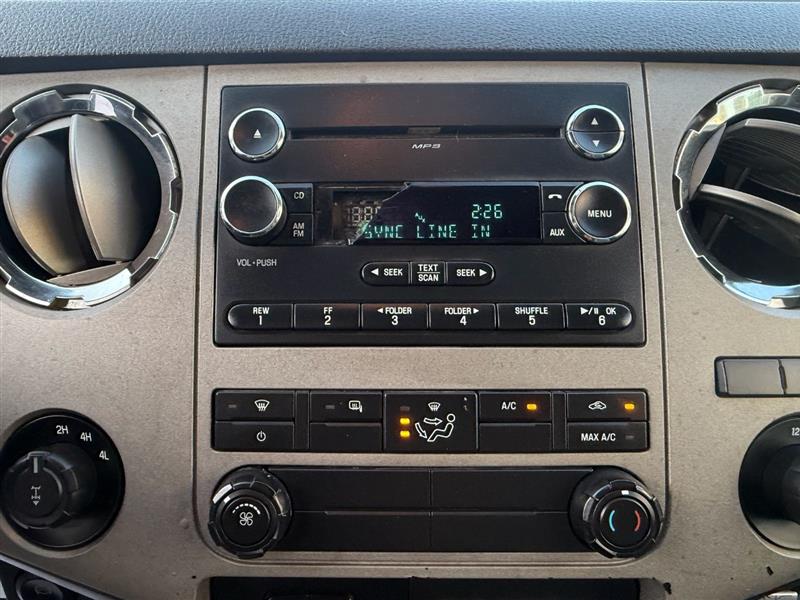 2015 Ford F-250 XLT photo 31