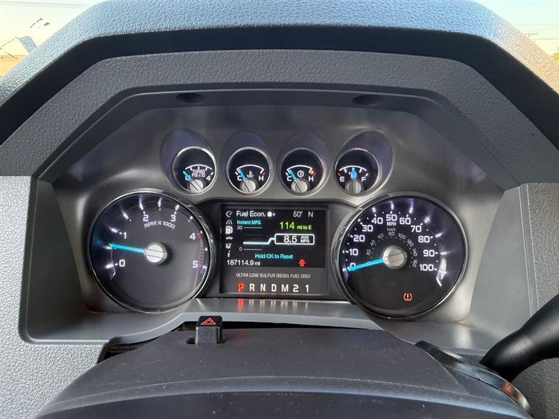 2015 Ford F-250 XLT photo 18