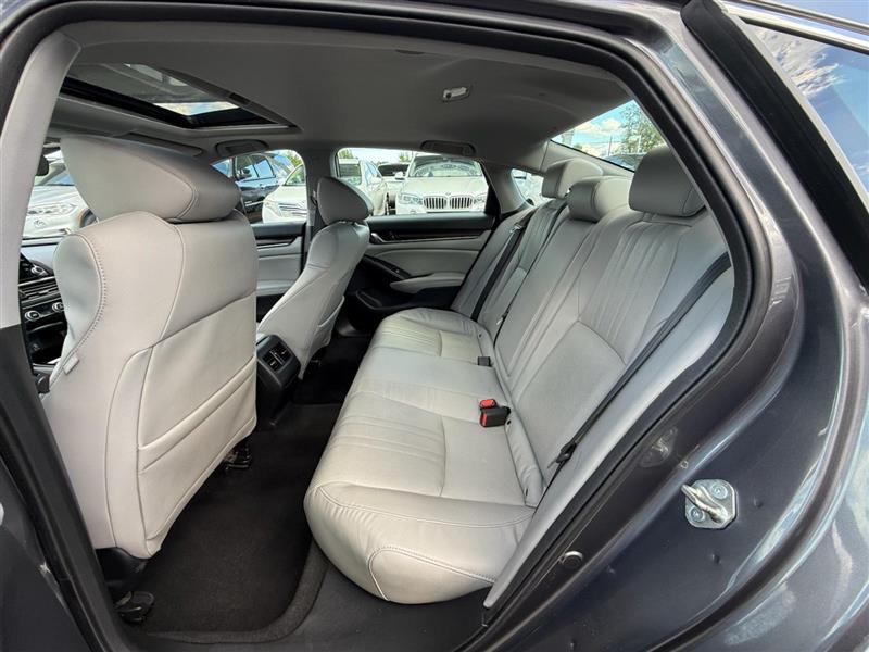 2018 Honda Accord Hybrid EX-L photo 25