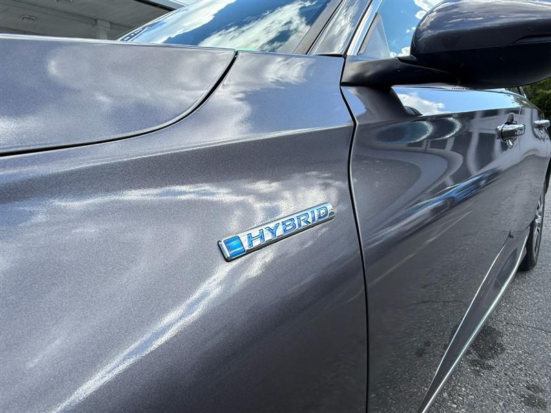 2018 Honda Accord Hybrid EX-L photo 3
