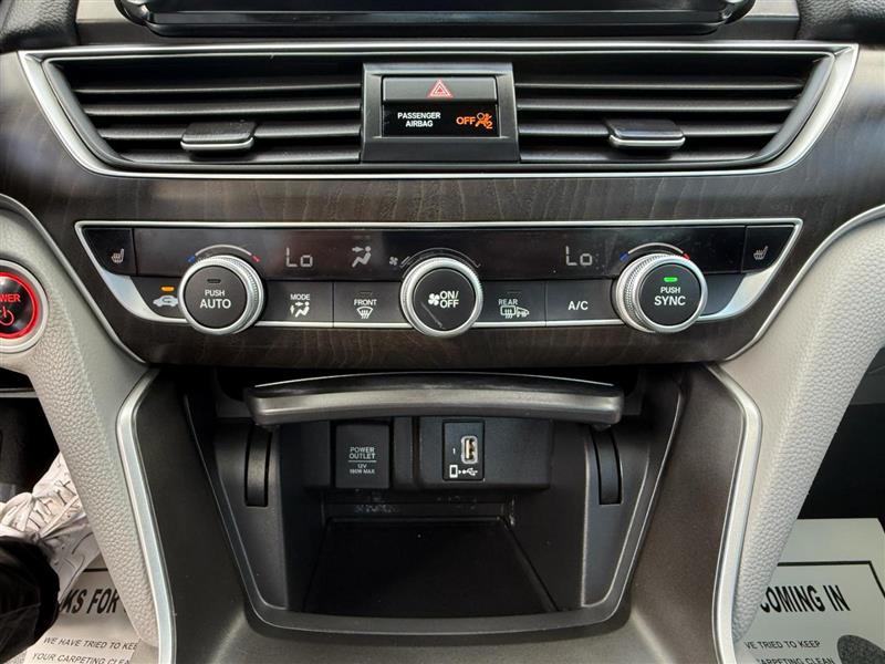 2018 Honda Accord Hybrid EX-L photo 40