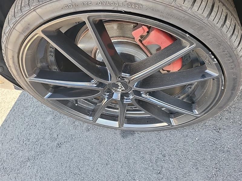 2014 Dodge Challenger R/T Plus photo 7