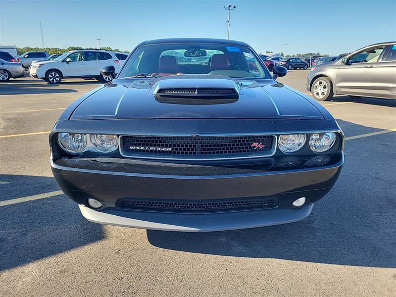2014 Dodge Challenger R/T Plus photo 2