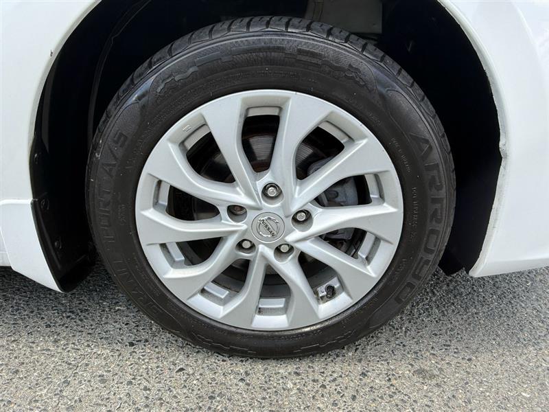 2019 Nissan Sentra SV photo 15