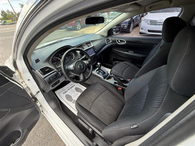 2019 Nissan Sentra SV photo 21