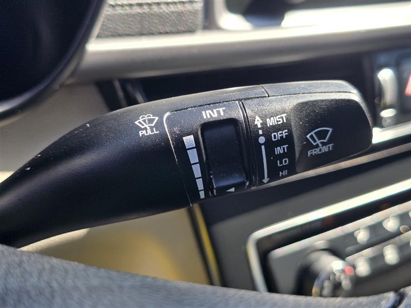 2016 Kia Optima LX photo 36