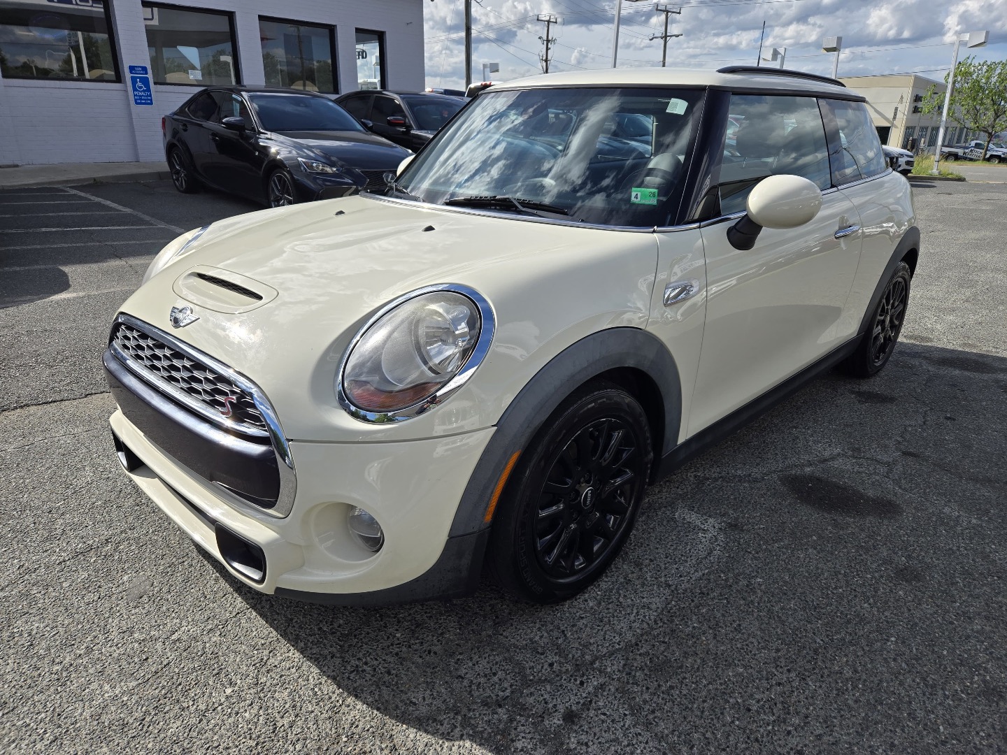 2016 MINI Cooper