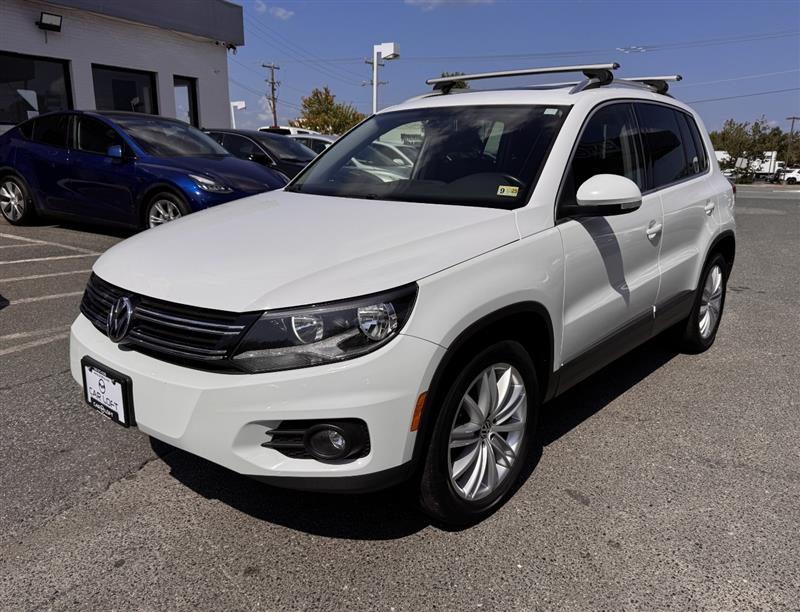 2015 VOLKSWAGEN TIGUAN SE 4Motion