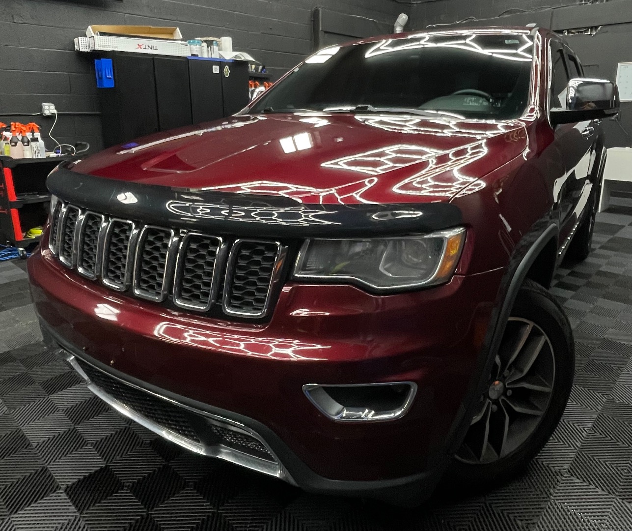 2017 Jeep Grand Cherokee Limited's photo