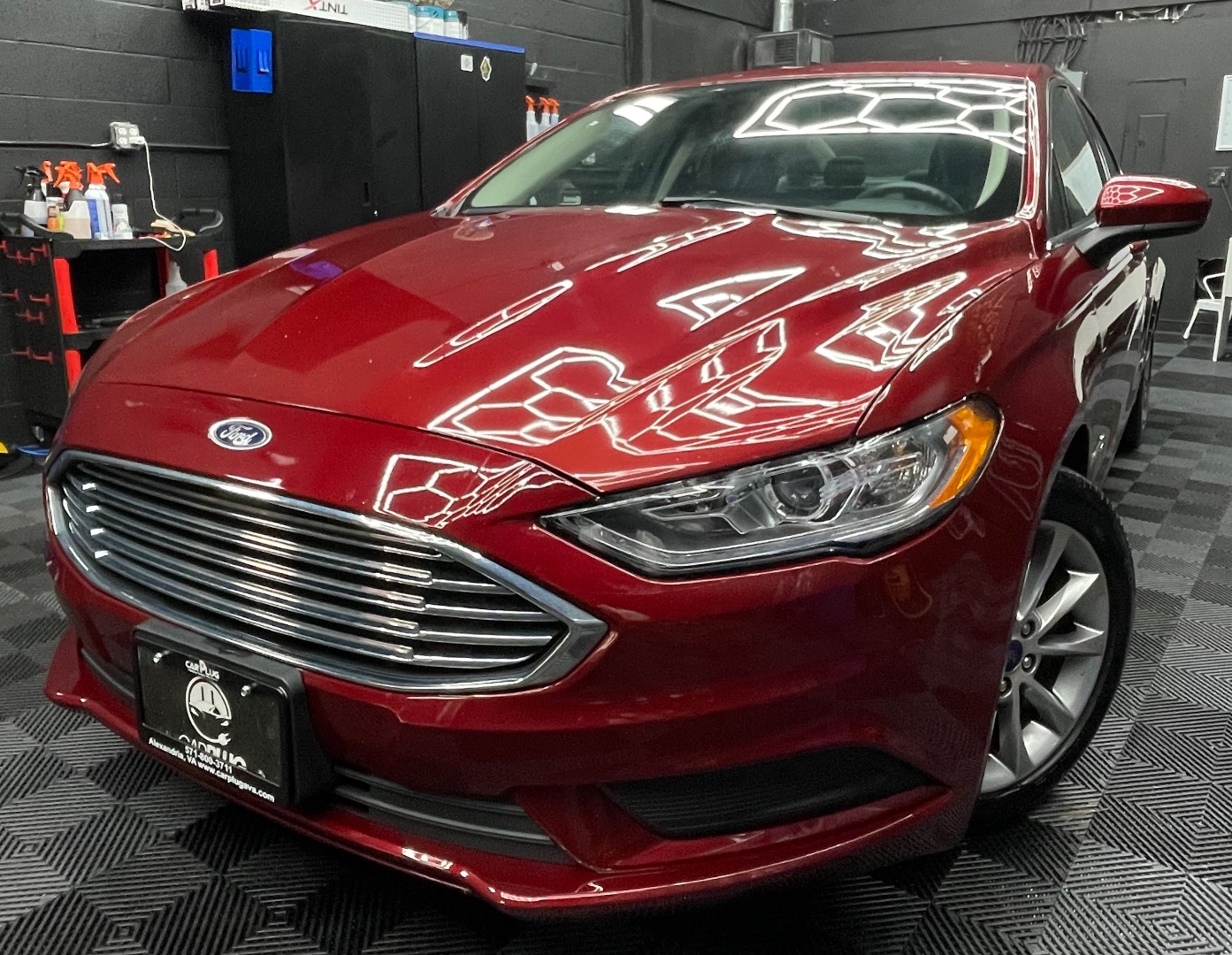 2017 Ford Fusion Hybrid SE's photo