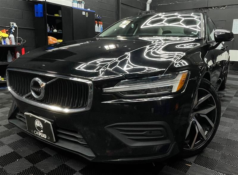 2020 VOLVO S60 MOMENTUM