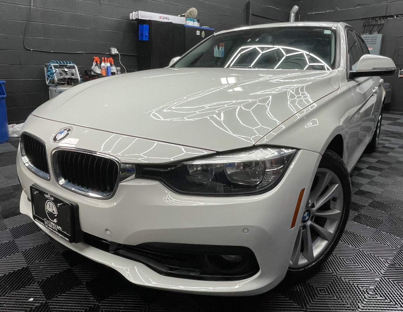 2017 BMW 3 Series 320i