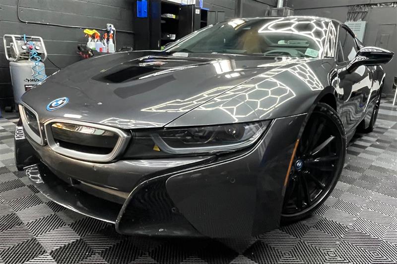 2019 BMW I8 