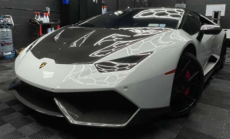 2015 LAMBORGHINI HURACAN 