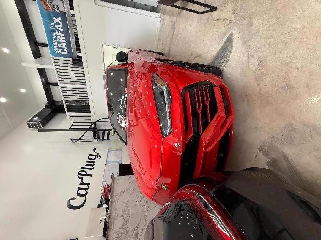 2019 Lamborghini Urus Base