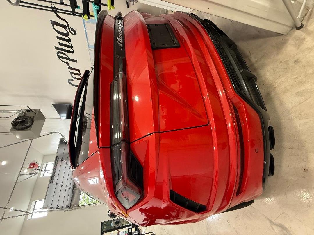 2019 Lamborghini Urus Base