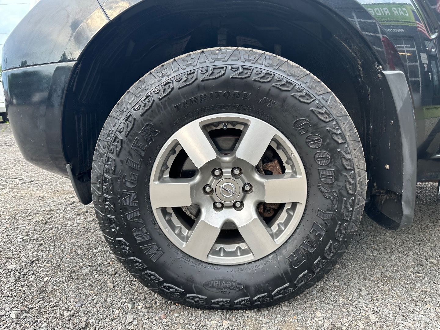 2013 Nissan Frontier PRO-4X photo 4