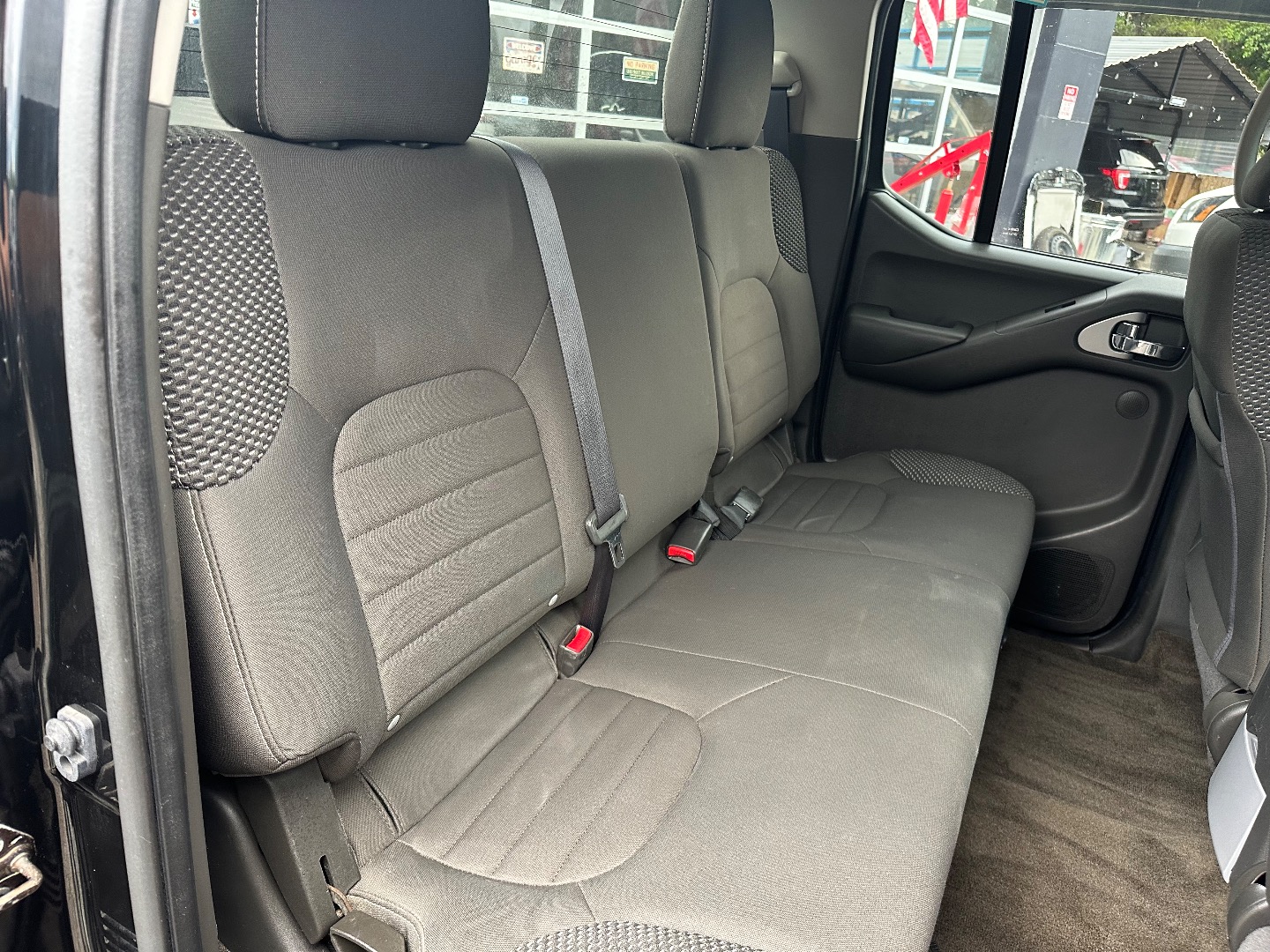 2013 Nissan Frontier PRO-4X photo 14