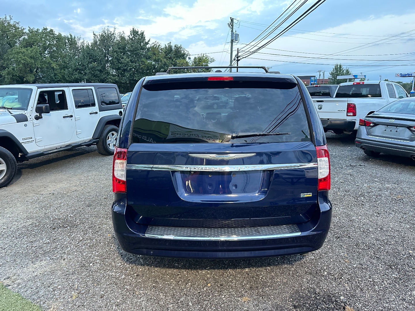 2015 Chrysler Town & Country Touring photo 5