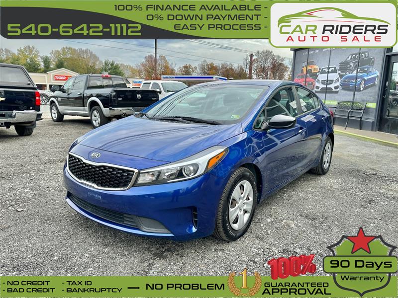 2017 Kia Forte LX's photo