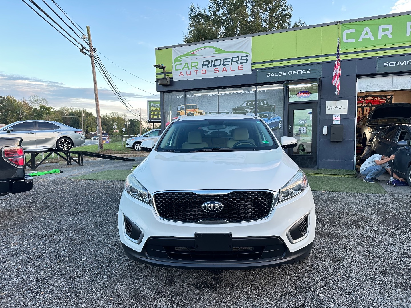 2017 Kia Sorento LX photo 3