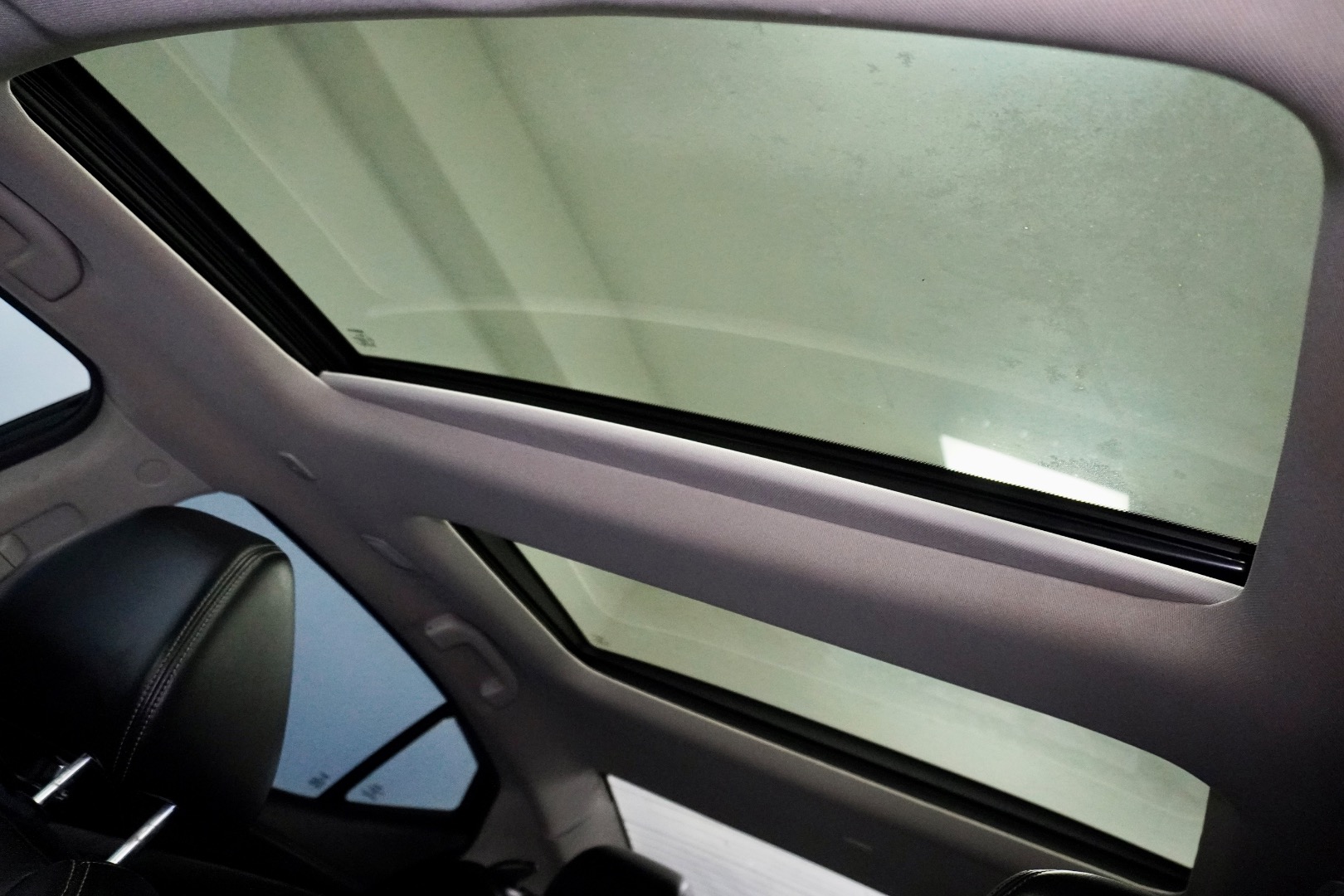 2016 Nissan Maxima SL photo 19