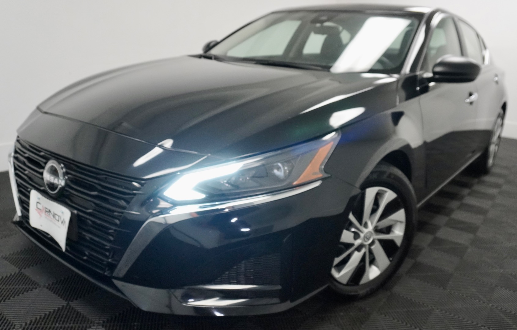 2024 Nissan Altima 2.5 S photo 18