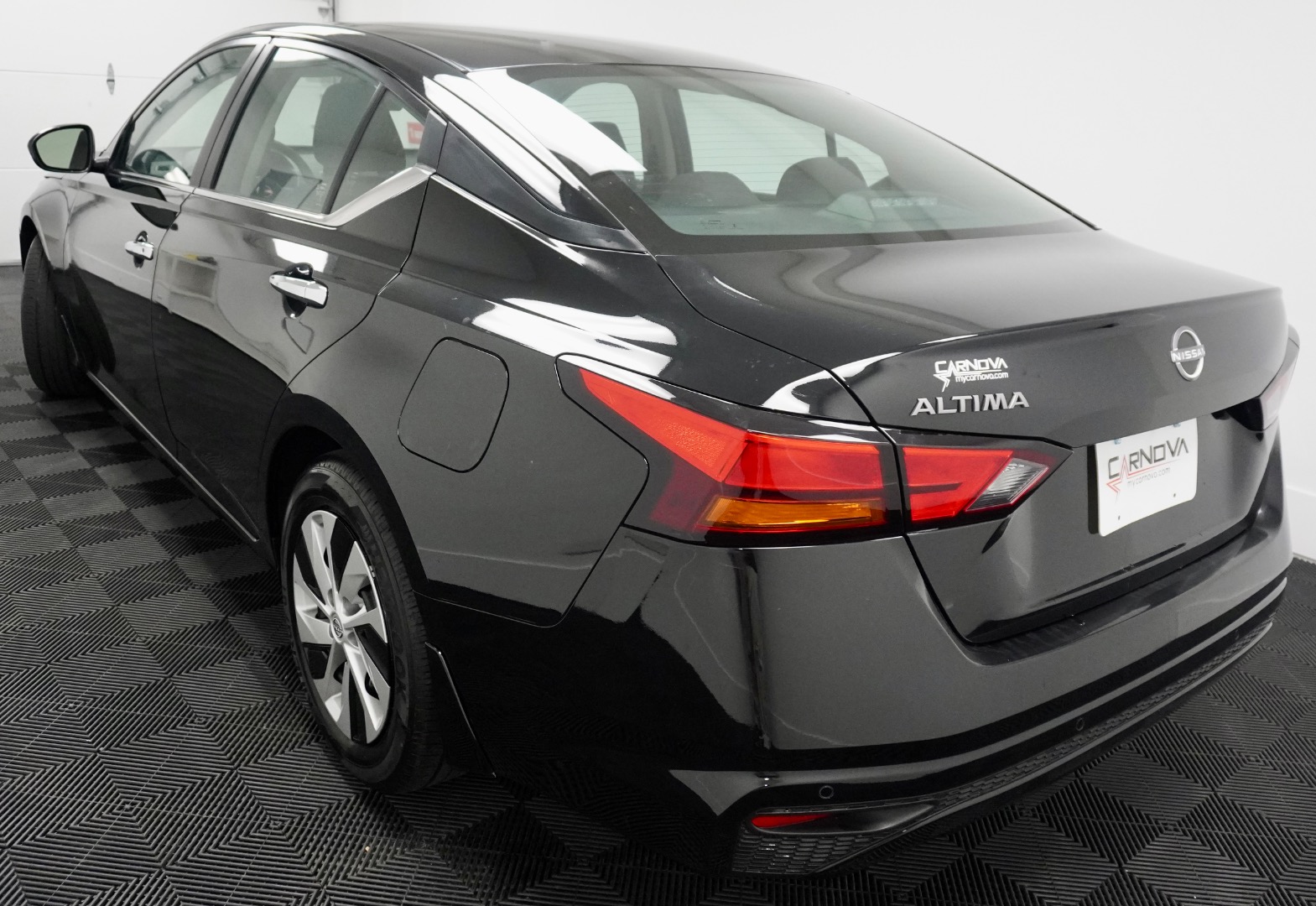 2024 Nissan Altima 2.5 S photo 5