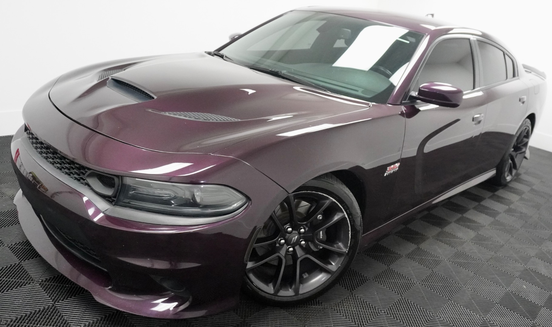 2020 Dodge Charger Scat Pack photo 2