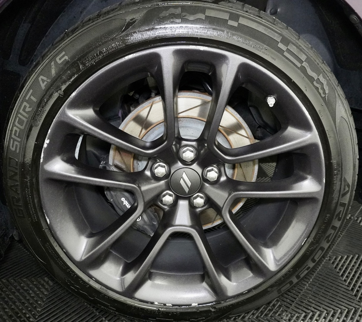 2020 Dodge Charger Scat Pack photo 3