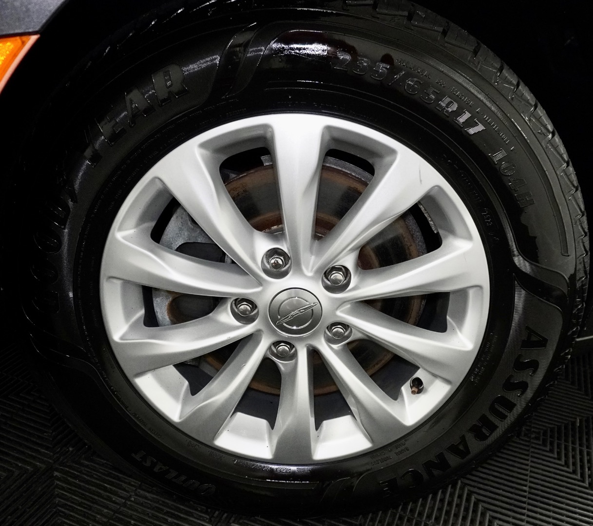 2018 Chrysler Pacifica Touring L photo 3