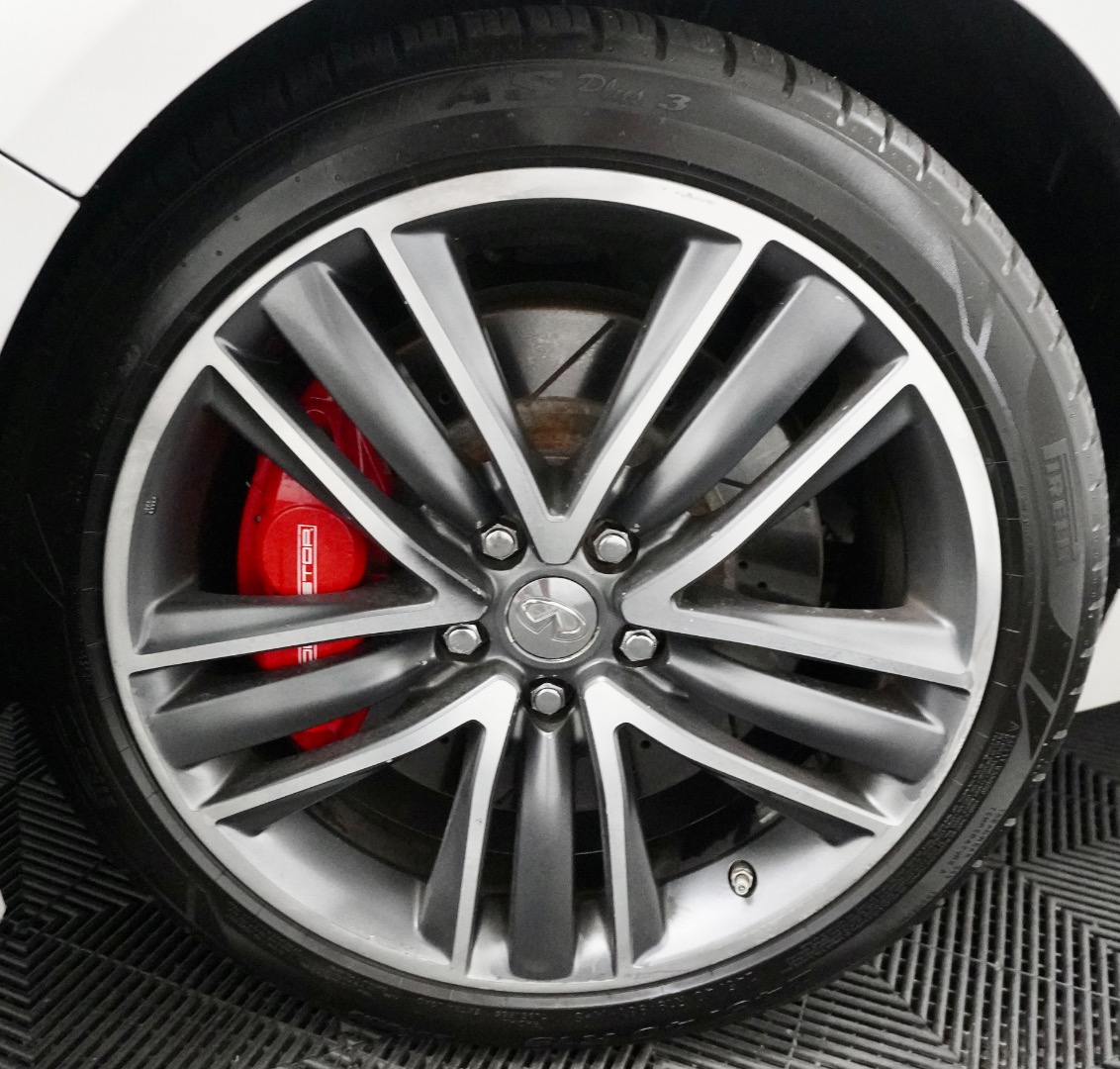 2017 Infiniti Q50 3.0t Sport photo 4