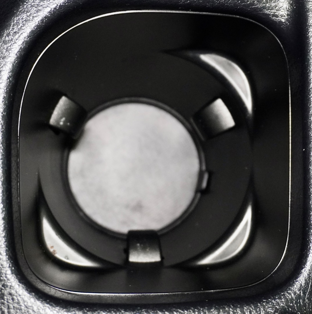 2016 Toyota RAV4 XLE photo 13