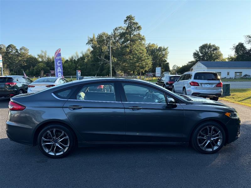 2020 Ford Fusion SEL photo 6
