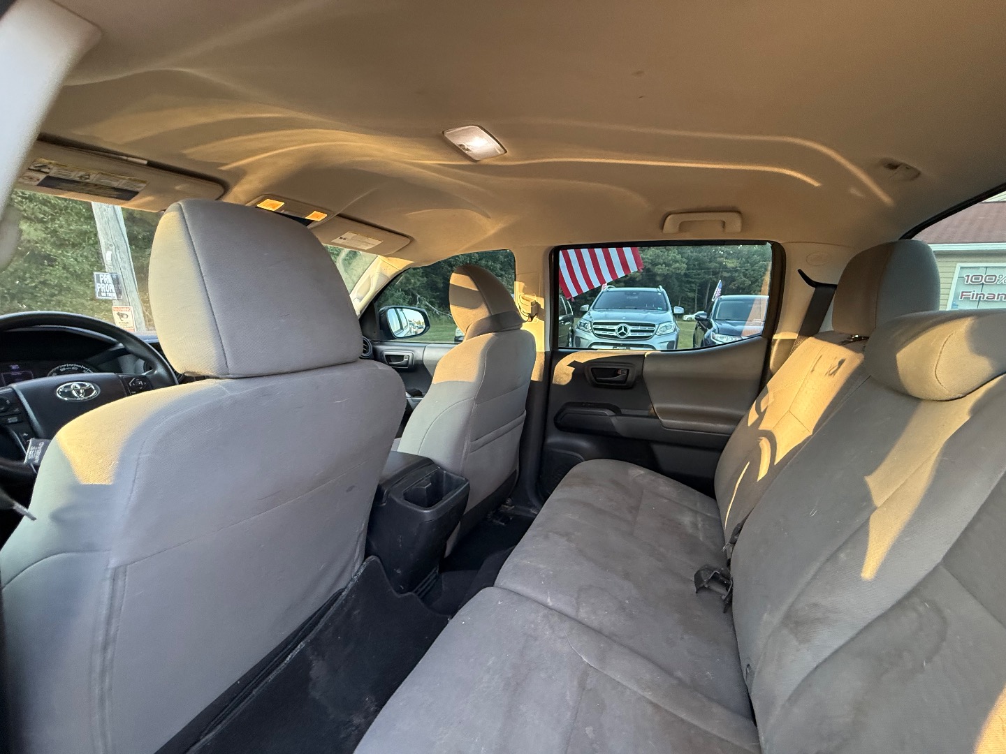 2018 Toyota Tacoma SR photo 10