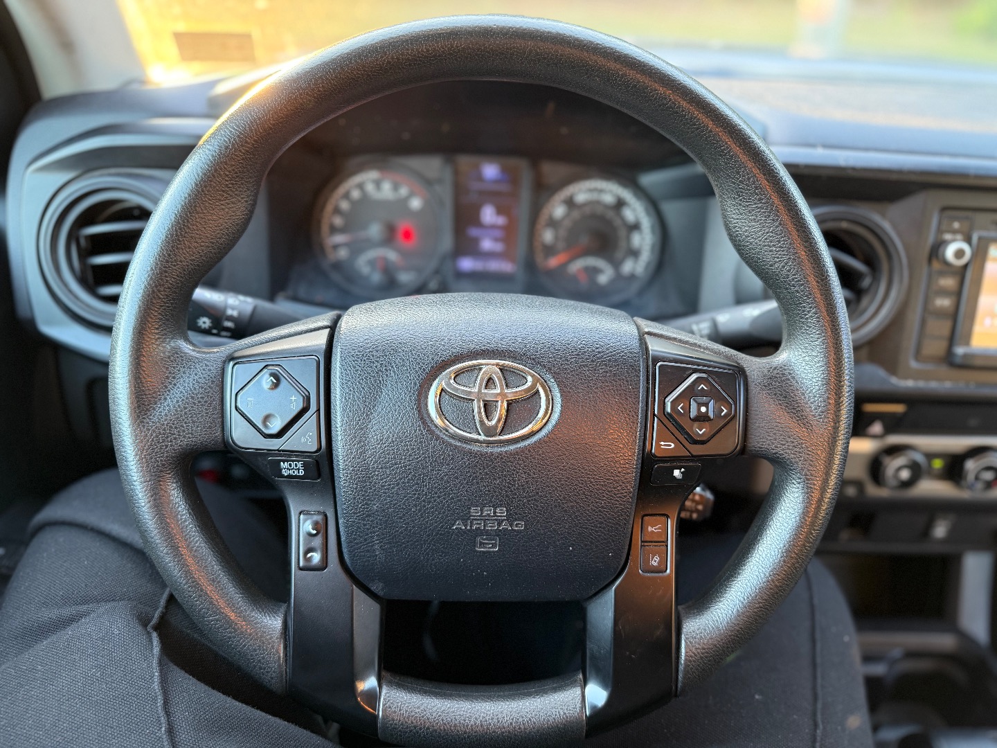 2018 Toyota Tacoma SR photo 21