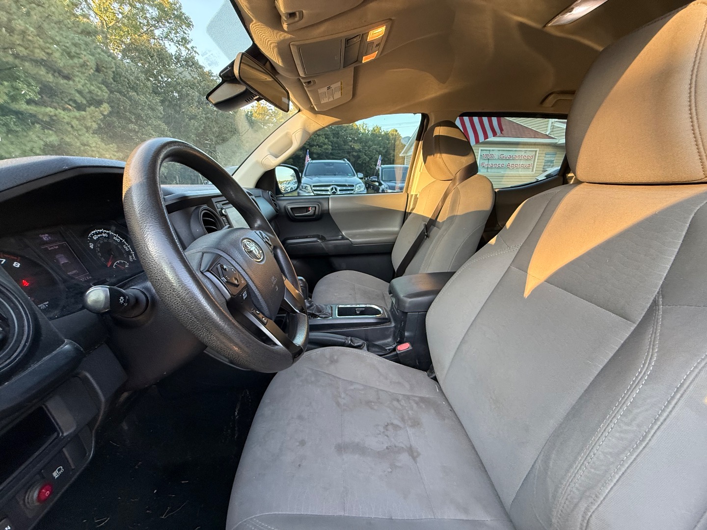 2018 Toyota Tacoma SR photo 6