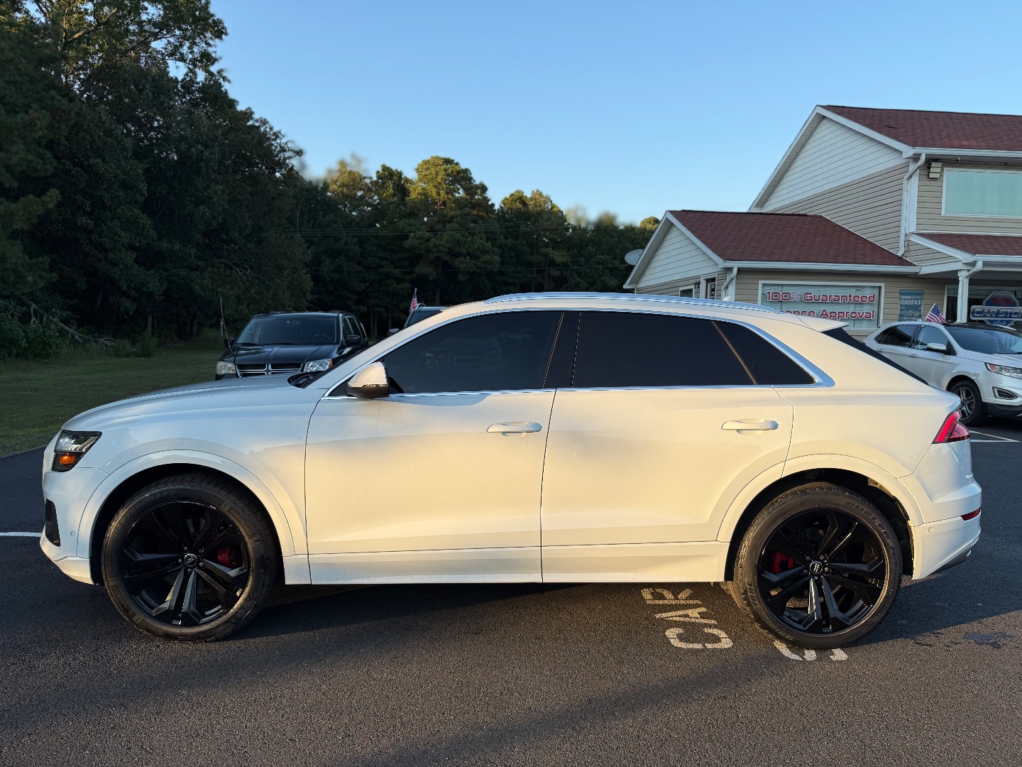 2019 Audi Q8 Prestige photo 4