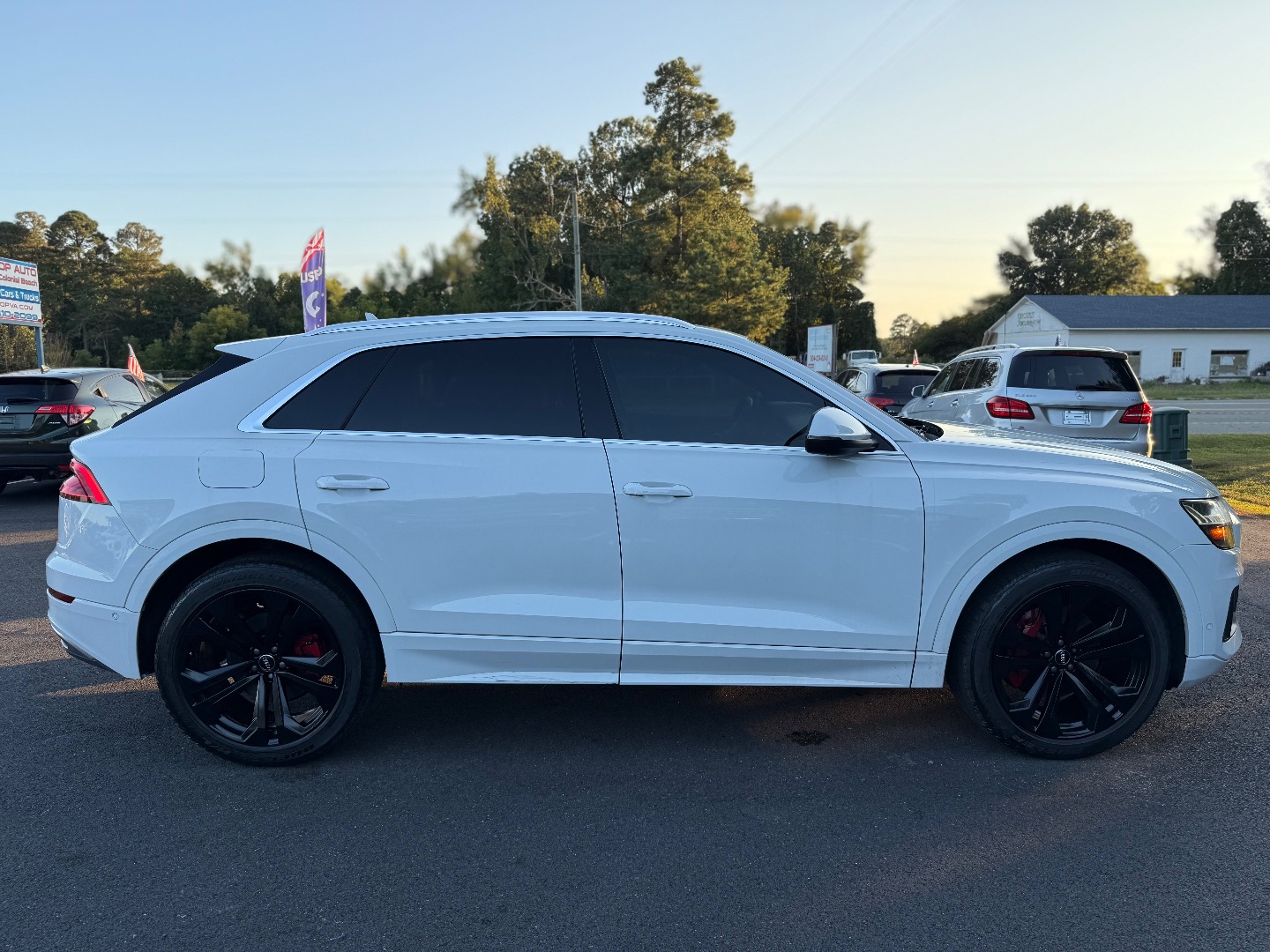 2019 Audi Q8 Prestige photo 8
